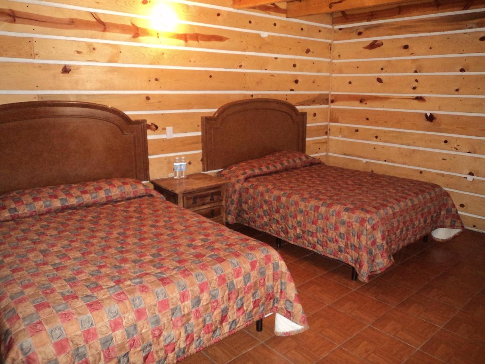 Cabanas Montebello Inn Creel Exterior foto